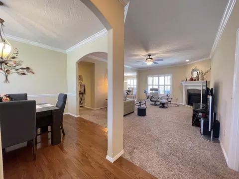 Entry Way - 3207 W Aussie Ct, Springfield, MO 65810 photo 1 of 4