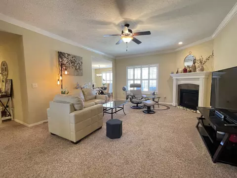 Living - 3207 W Aussie Ct, Springfield, MO 65810 photo 3 of 7