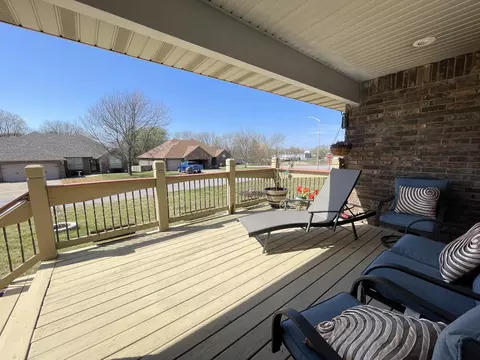 Exterior - 3207 W Aussie Ct, Springfield, MO 65810 photo 7 of 14