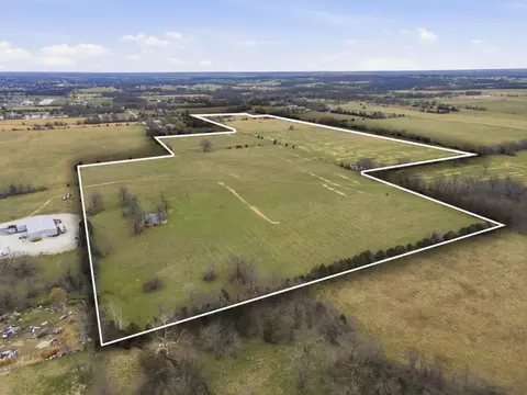 004 E Mount Gilead Rd, Bolivar, MO 65613