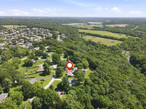 View/Area - 6308 S Glenridge Dr, Springfield, MO 65804 photo 5 of 5