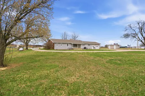 Other - 3916 S Springfield Ave, Bolivar, MO 65613 photo 4 of 6
