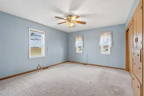 Bedroom - 3916 S Springfield Ave, Bolivar, MO 65613 photo 1 of 4