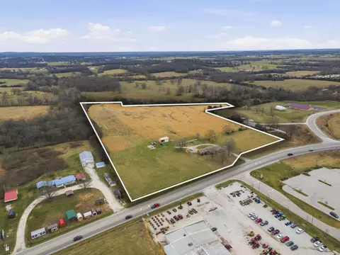 View/Area - 3916 S Springfield Ave, Bolivar, MO 65613 photo 1 of 2