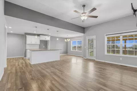 520 N Stella Ct, Willard, MO 65781 photo 7