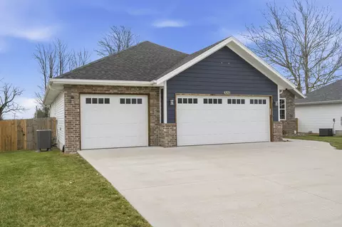 520 N Stella Ct, Willard, MO 65781 photo 4