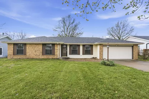 1650 E Swallow St, Springfield, MO 65804