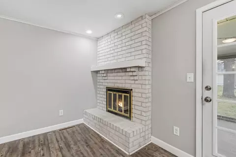 Living - 1650 E Swallow St, Springfield, MO 65804 photo 3 of 3