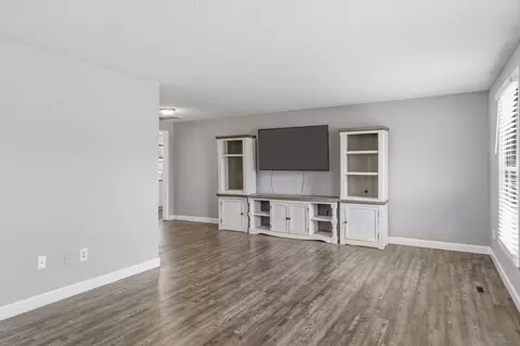 Living - 1650 E Swallow St, Springfield, MO 65804 photo 1 of 3