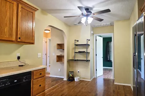 Entry Way - 194 Lilly Ln, Clever, MO 65631 photo 1 of 1