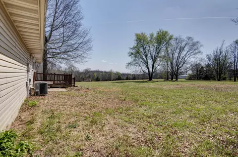 Exterior - 194 Lilly Ln, Clever, MO 65631 photo 3 of 3