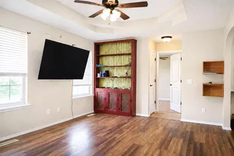 Living - 194 Lilly Ln, Clever, MO 65631 photo 1 of 1