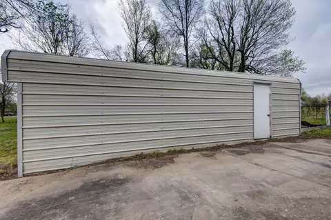 Exterior - 4982 S Douglas Dr, Republic, MO 65738 photo 4 of 12