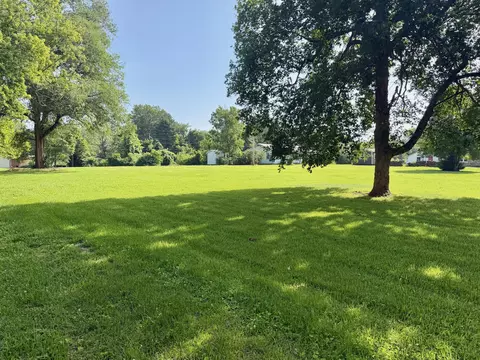 Exterior - 4982 S Douglas Dr, Republic, MO 65738 photo 11 of 12