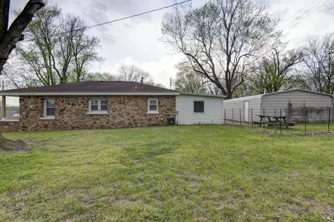 Exterior - 4982 S Douglas Dr, Republic, MO 65738 photo 9 of 12