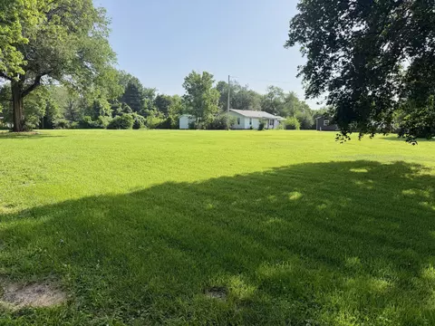 Exterior - 4982 S Douglas Dr, Republic, MO 65738 photo 10 of 12