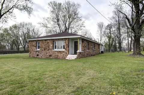Exterior - 4982 S Douglas Dr, Republic, MO 65738 photo 7 of 12