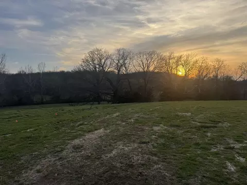 000 S 201 Rd, El Dorado Springs, MO 64744