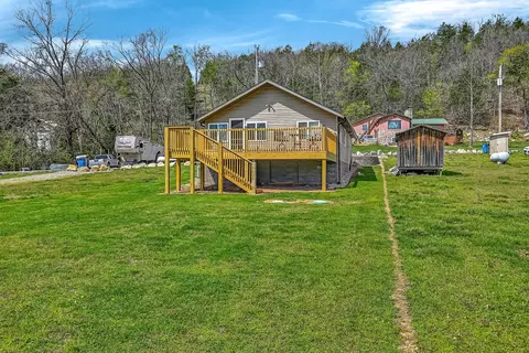 Exterior - 290 Easy St, Branson, MO 65616 photo 6 of 12