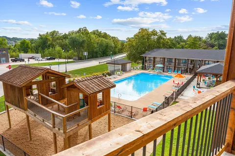 Exterior - 403 Veterans Blvd #307, Branson, MO 65616 photo 3 of 3