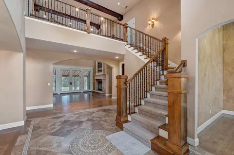 Entry Way - 3852 San Poppi Ct, Ozark, MO 65721 photo 4 of 10