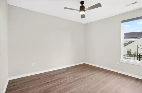 Bedroom - 3805 E Hutcheson Ave, Springfield, MO 65802 photo 6 of 7