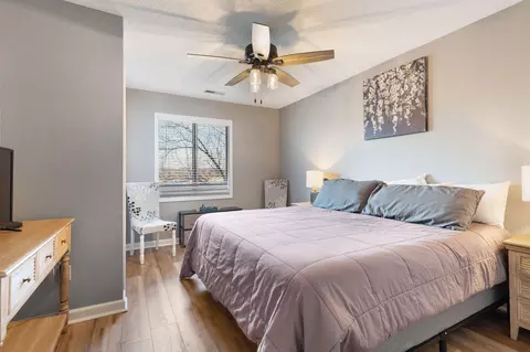 Bedroom - 429 E Chinquapin Cir #510, Branson, MO 65616 photo 1 of 2