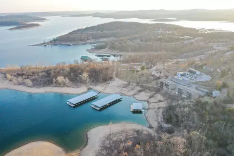 View/Area - 429 E Chinquapin Cir #510, Branson, MO 65616 photo 6 of 8