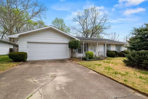 3528 S Westwood Ave, Springfield, MO 65807