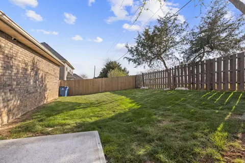 Exterior - 2915 N 25th St, Ozark, MO 65721 photo 4 of 5
