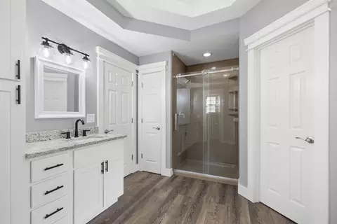 Bath - 2915 N 25th St, Ozark, MO 65721 photo 1 of 6