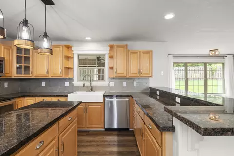 Kitchen - 2915 N 25th St, Ozark, MO 65721 photo 2 of 3