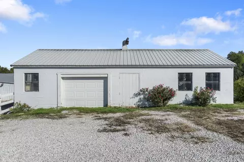 Exterior - 3259 W Farm Rd 60, Springfield, MO 65803 photo 4 of 18
