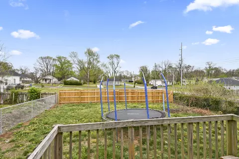 Exterior - 1306 N Brown Ave, Springfield, MO 65802 photo 4 of 8