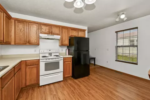Kitchen - 1306 N Brown Ave, Springfield, MO 65802 photo 3 of 5