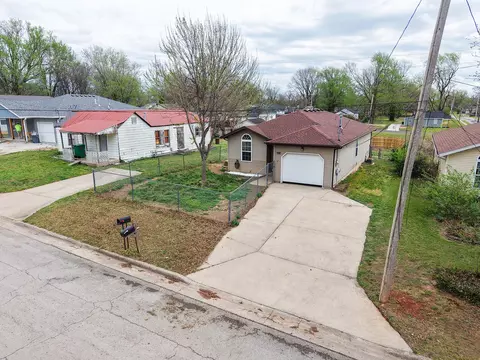 View/Area - 1306 N Brown Ave, Springfield, MO 65802 photo 2 of 4