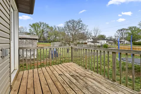 Exterior - 1306 N Brown Ave, Springfield, MO 65802 photo 8 of 8