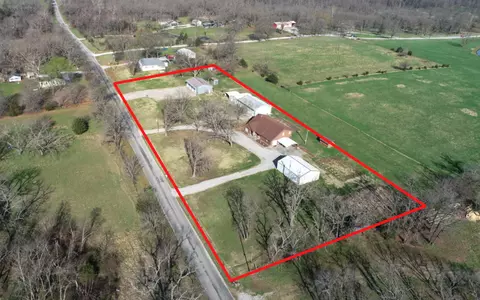 3705 E 150 Rd, El Dorado Springs, MO 64744
