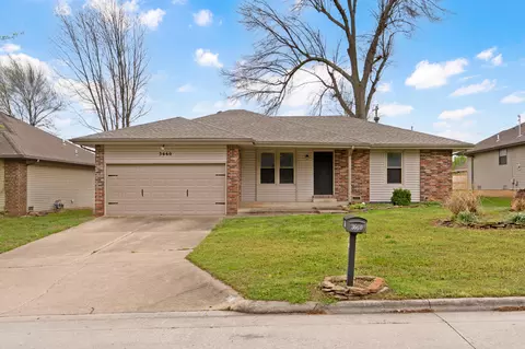 3660 W Madison St, Springfield, MO 65802