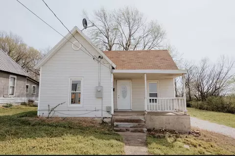 712 N Prospect Ave, Springfield, MO 65802