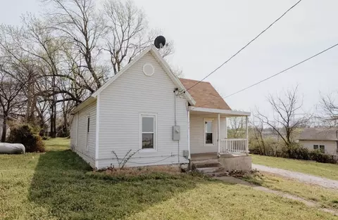 Exterior - 712 N Prospect Ave, Springfield, MO 65802 photo 2 of 5