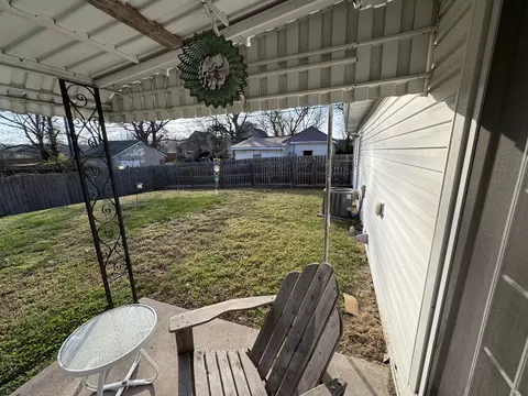 Exterior - 207 E Meadow Ave, Crane, MO 65633 photo 12 of 17