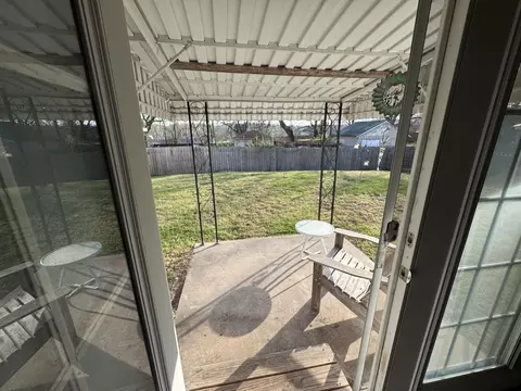 Exterior - 207 E Meadow Ave, Crane, MO 65633 photo 10 of 17