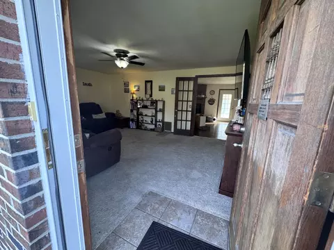 Entry Way - 207 E Meadow Ave, Crane, MO 65633 photo 1 of 5