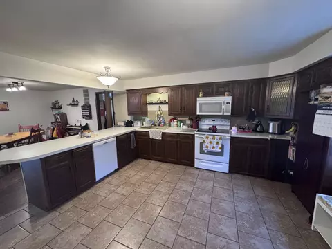Kitchen - 207 E Meadow Ave, Crane, MO 65633 photo 1 of 4