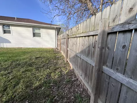 Exterior - 207 E Meadow Ave, Crane, MO 65633 photo 17 of 17