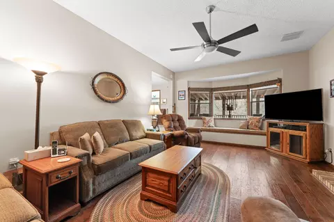 Living - 28867 Fox Fire Ln, Shell Knob, MO 65747 photo 5 of 5