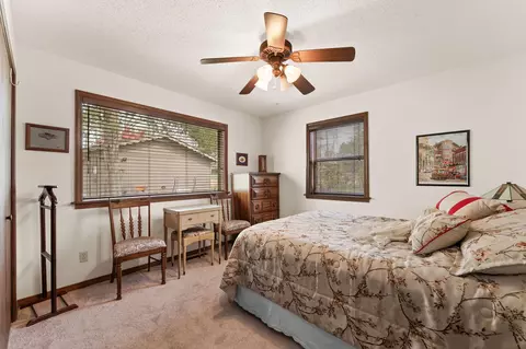 Bedroom - 28867 Fox Fire Ln, Shell Knob, MO 65747 photo 4 of 4