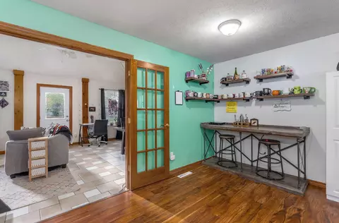 2523 N Rogers Ave, Springfield, MO 65803 photo 6