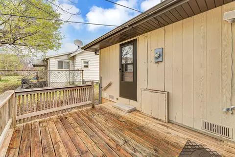 Exterior - 2205 N Prospect Ave, Springfield, MO 65803 photo 8 of 11